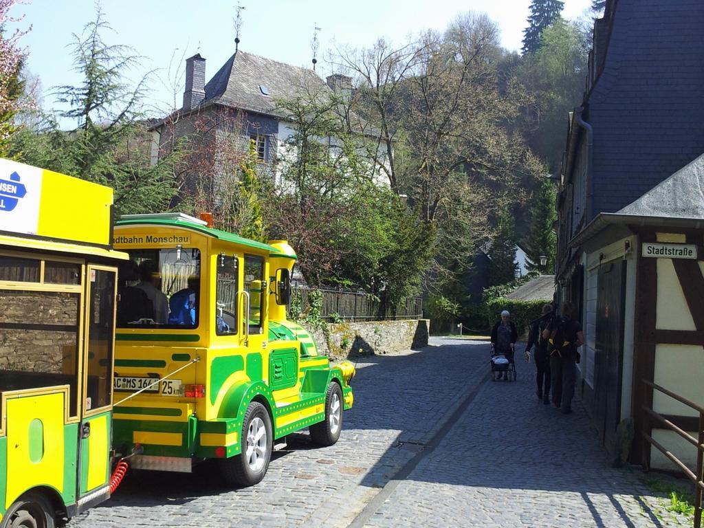 Eleganza Monschau Hotell Exteriör bild