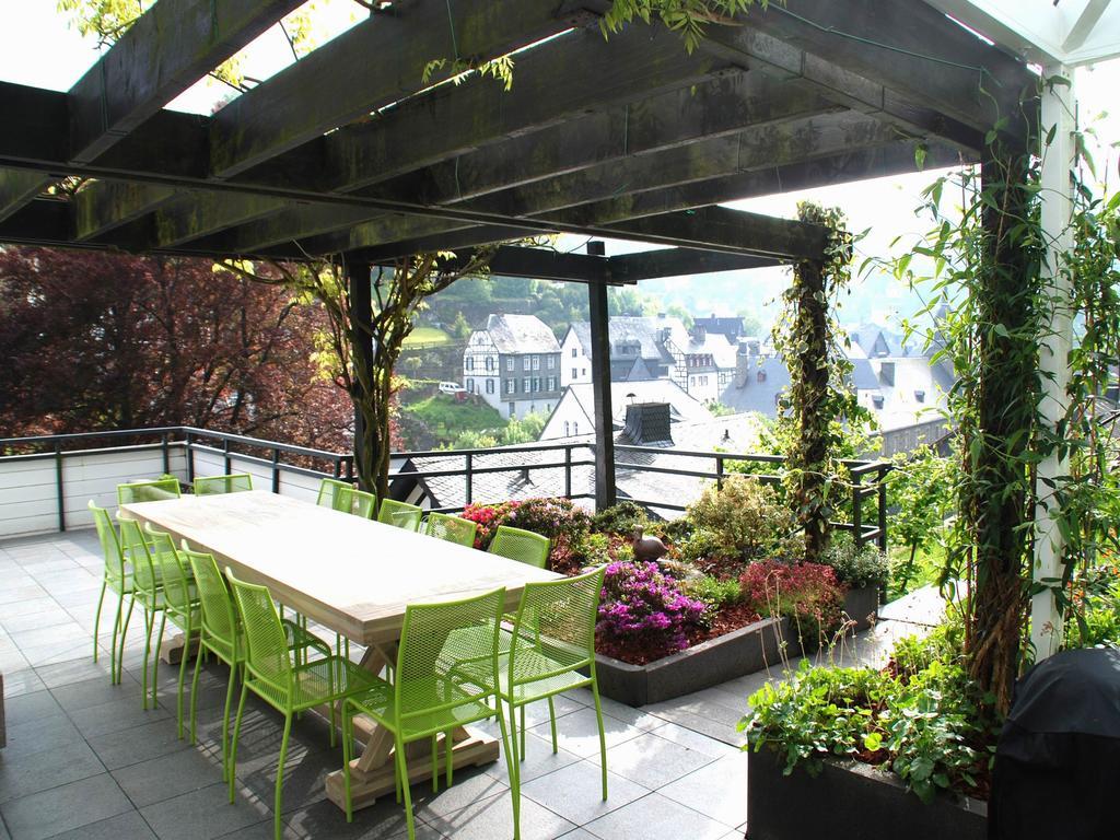 Eleganza Monschau Hotell Exteriör bild