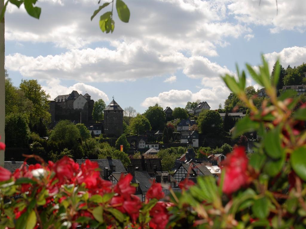 Eleganza Monschau Hotell Exteriör bild