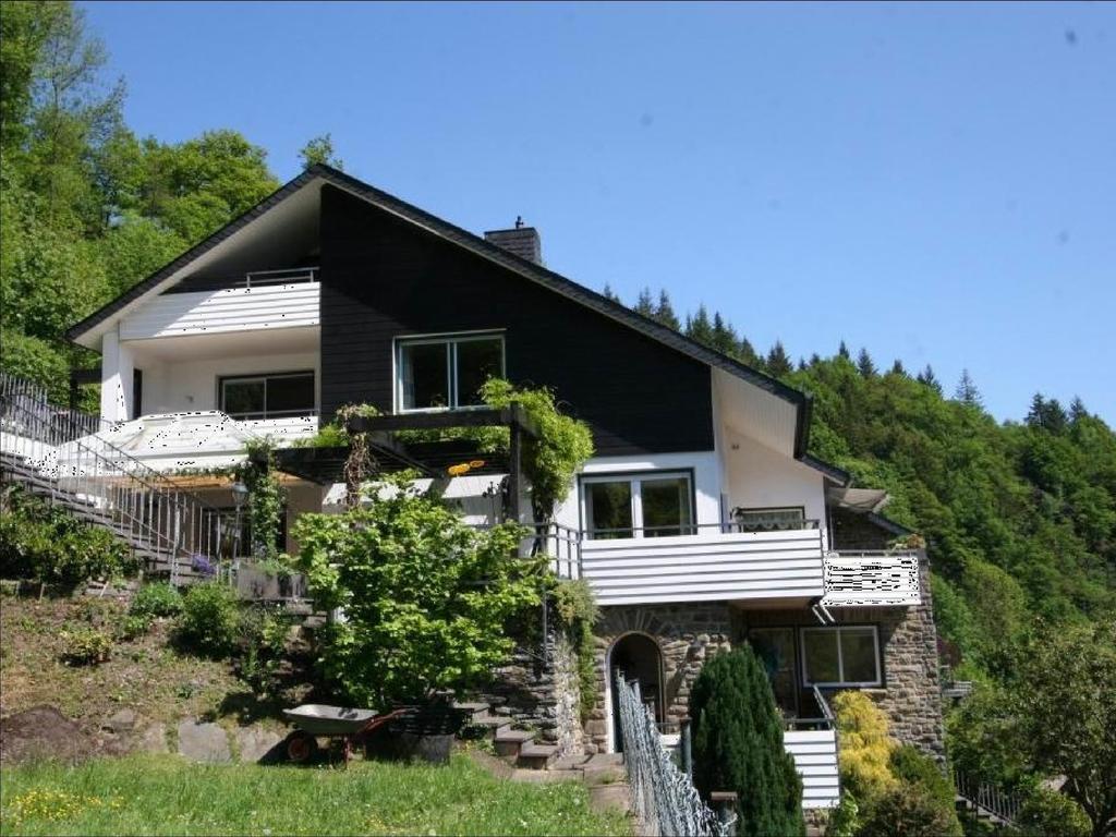 Eleganza Monschau Hotell Exteriör bild