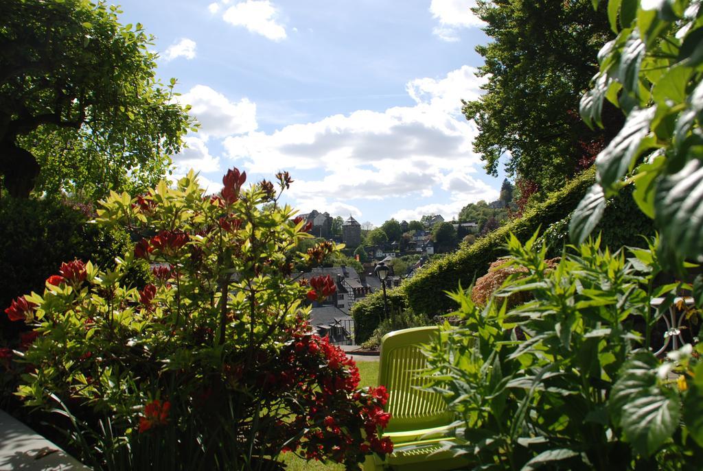 Eleganza Monschau Hotell Exteriör bild